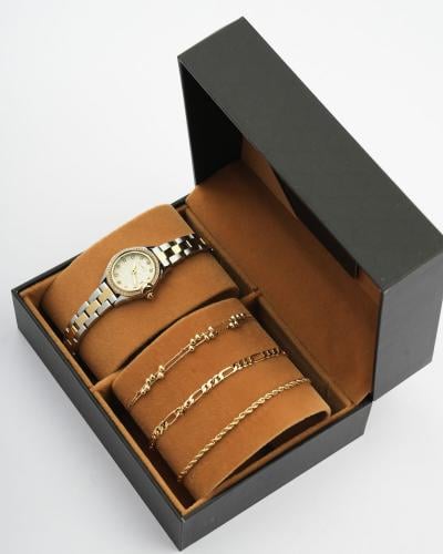 هدية نسائية الفي اند كو ساعة واساور بتصميم مميز