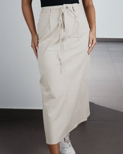 ‎ تنورة نسائية الفي اند كو بتصميم أنيق بلون بيج