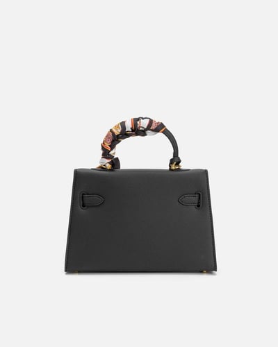 شنطة نسائية الفي اند كو بتصميم عصري بلون أسود