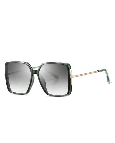 ‎ نظارة شمسية بتصميم جذاب