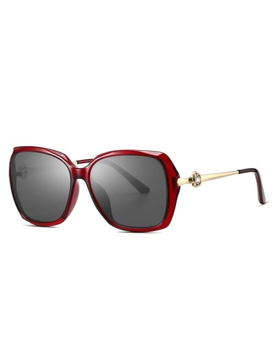 طقم هدية الفي اند كو شنطة ونظارة بلون أحمر