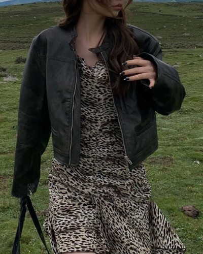 ‎ جاكيت نسائي الفي اند كو جلد باللون الأسود