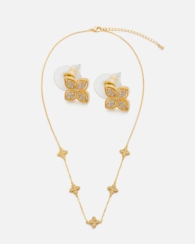 ‎ طقم نسائي أنيق باللون الذهبي