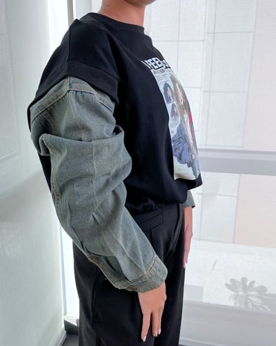 ‎ هودي نسائي الفي اند كو أنيق باللون الأسود وجينز