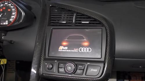 شاشة Audi R8 newFicelift كاربلاي
