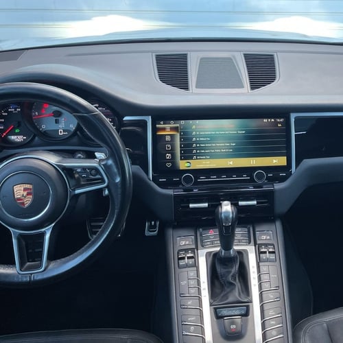 داخلية بوروش Macan شاشة وديكور