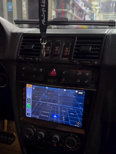 شاشة ميرسيدس G Class كاربلاي 2012-2002