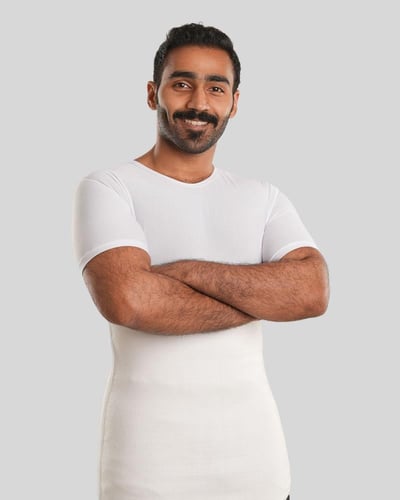 مشد أبيض رجالي نص كم عدد 2