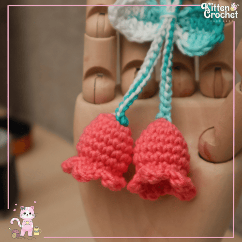 12 تعليقة زهرة التوليب