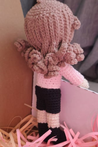 دمية بشورت وتيشيرت