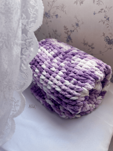 البطانية البنفسجية