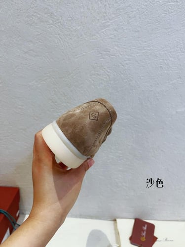 حذاء نسائي موكاسين لوروبيانا