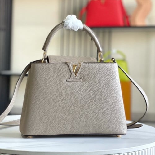 لويس Capucines ماستر