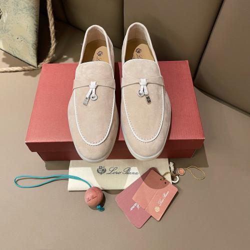 حذاء نسائي موكاسين لوروبيانا