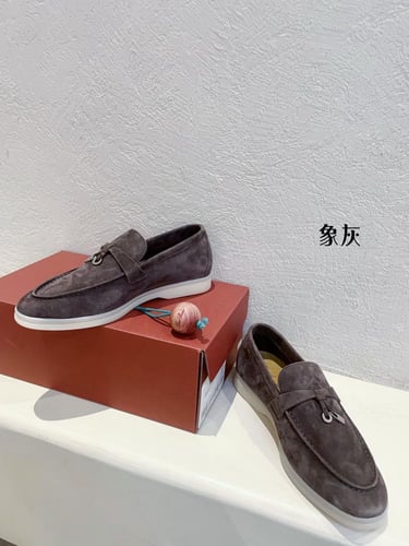 حذاء نسائي موكاسين لوروبيانا