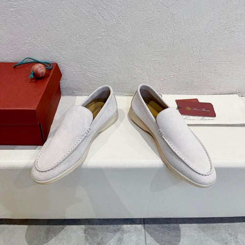 حذاء موكاسين لوروبيانا