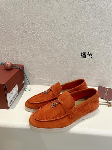 حذاء نسائي موكاسين لوروبيانا