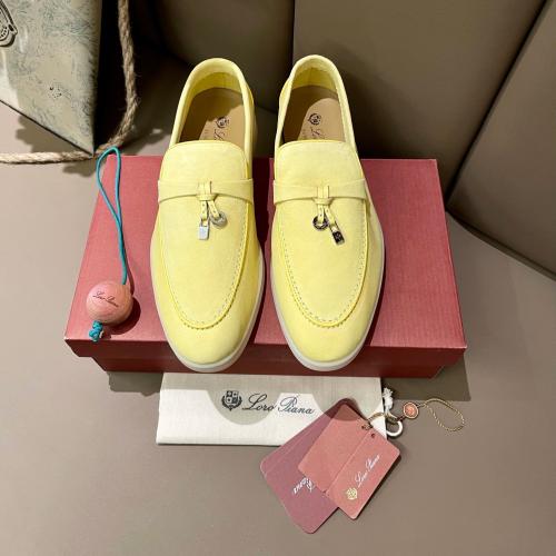 حذاء نسائي موكاسين لوروبيانا