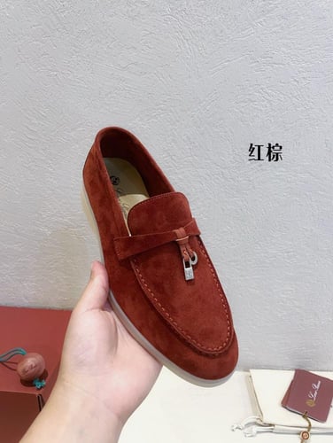 حذاء نسائي موكاسين لوروبيانا