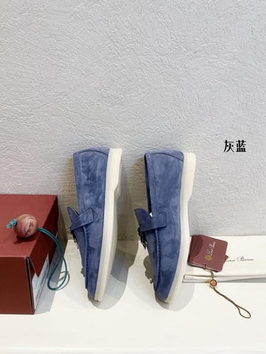 حذاء نسائي موكاسين لوروبيانا