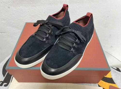 حذاء لوروبيانا