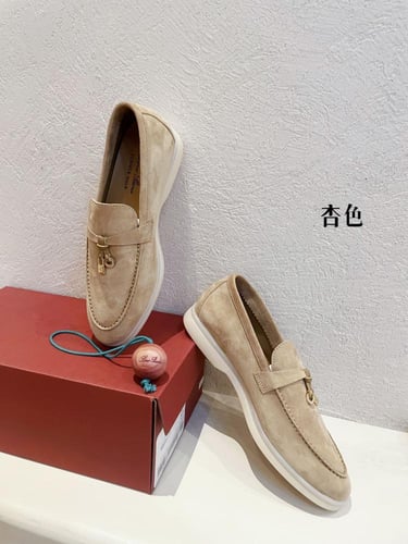 حذاء نسائي موكاسين لوروبيانا