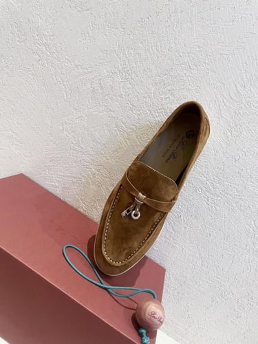 حذاء نسائي موكاسين لوروبيانا