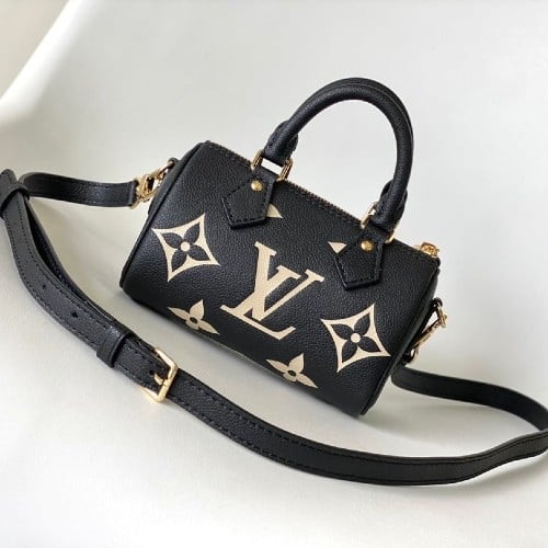 شنطة لويس فيتون صغيرة Nano Speedy