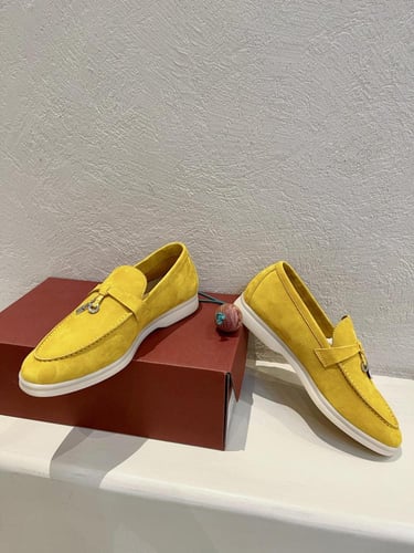 حذاء نسائي موكاسين لوروبيانا