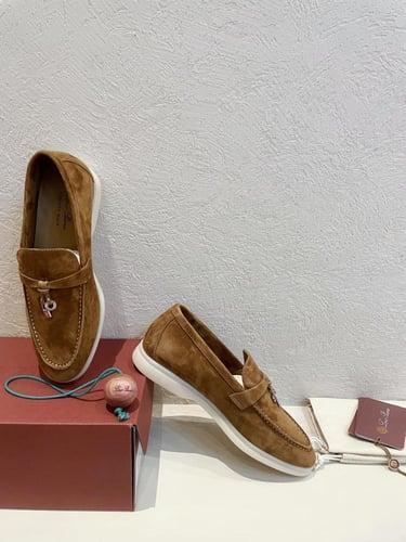 حذاء نسائي موكاسين لوروبيانا