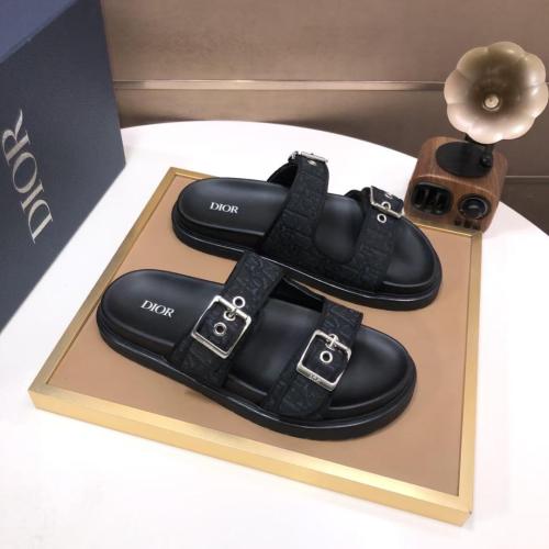 صندل ديور أكوا رجالي