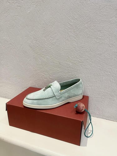 حذاء نسائي موكاسين لوروبيانا