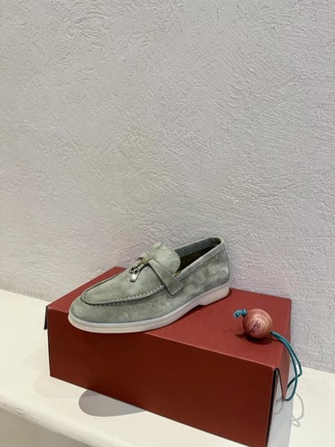 حذاء نسائي موكاسين لوروبيانا