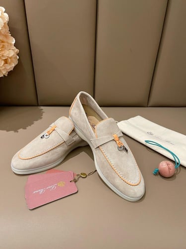 حذاء نسائي موكاسين لوروبيانا