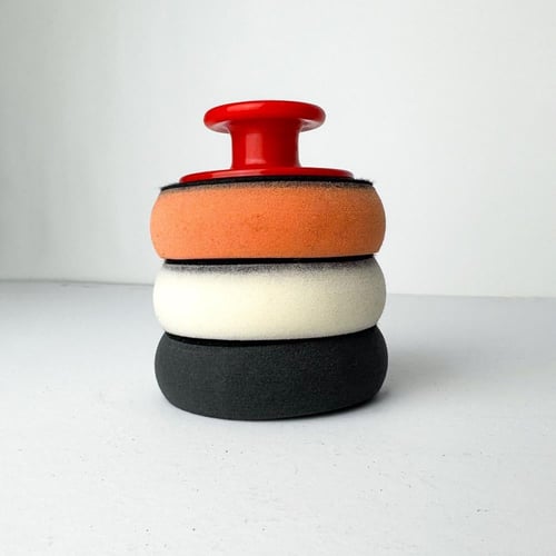 إسفنجات تلميع يدوية مع مقبض