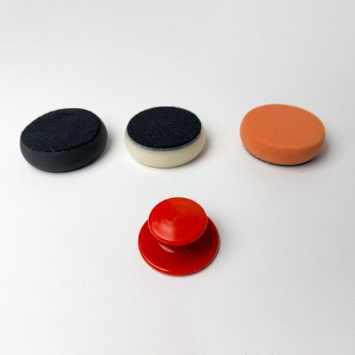 إسفنجات تلميع يدوية مع مقبض