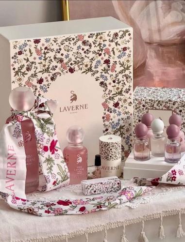 عطر لافيرن مس قاردن