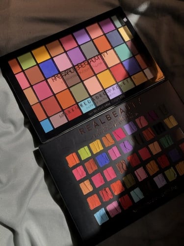 ايشادو بألوان مبهجة