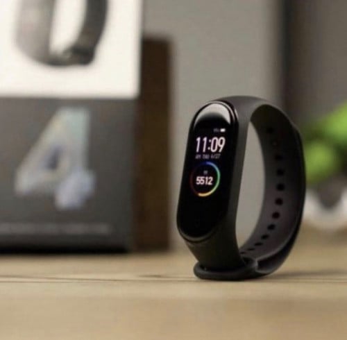 ساعة شاومي باند 4