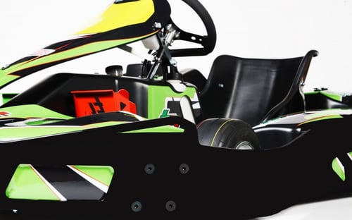 سيارة كارتنج