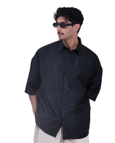 قميص اسود - Black shirt