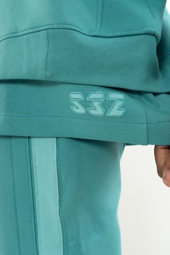 طقم S32 المُميز سديري ، بلوفر ، بنطال