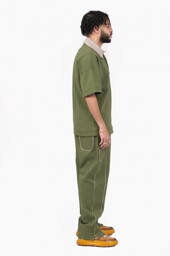 طقم S32 تي شيرت وبنطلون واسع