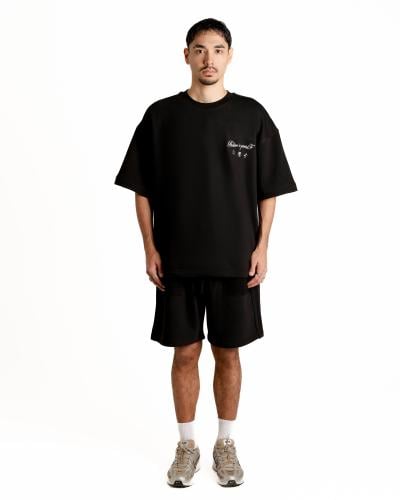 Set = T-shirt + shorts طقم شورت وتيشيرت