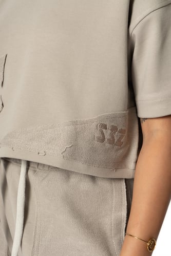 Triangle embroidered T-shirt