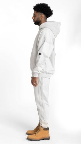 طقم هودي بتصميم s015