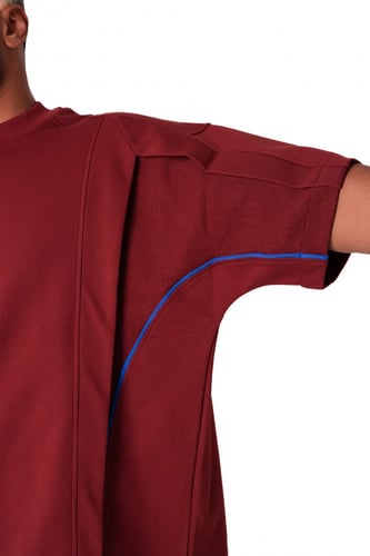 تيشيرت S32 بتطريز جانبي