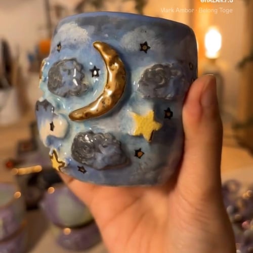 set غيمات و قمر ذهبي