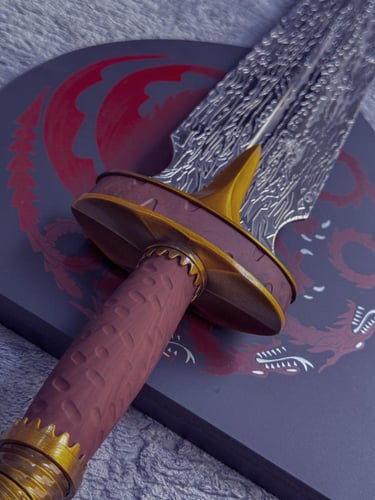 سيف رينيرا تارجريان