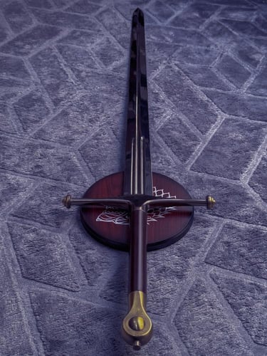 سيف نيد ستارك